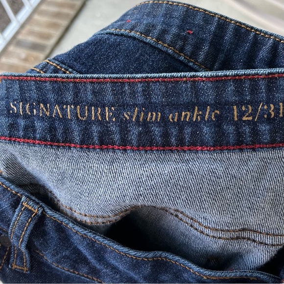 •Talbots• Ladies Signature Slim Ankle Jeans - Size 12 - Picture 2 of 8